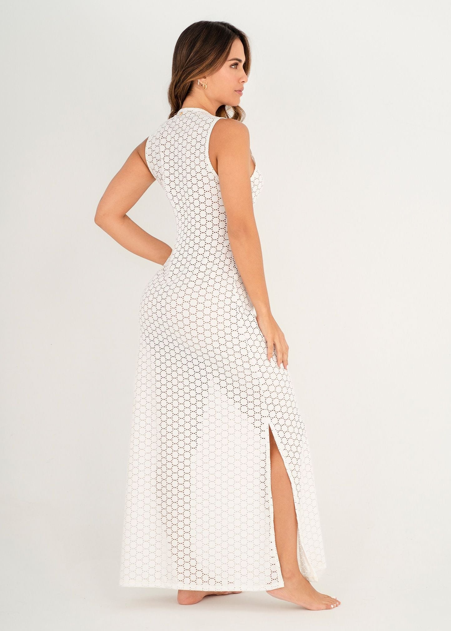 Exotic Marfil Cover Up